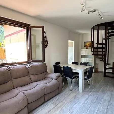 Apartment The Music Of The - Front With Three Bedrooms