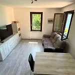 The Music Of The - Front With Three Bedrooms *