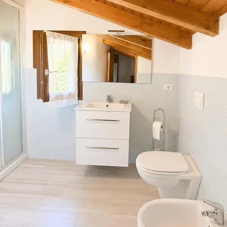 The Music Of The - Front With Three Bedrooms *