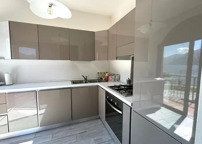 The Music Of The - Front With Three Bedrooms