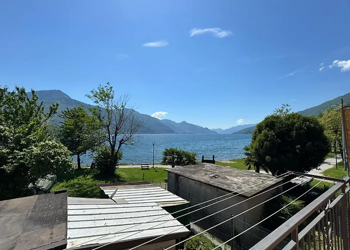 The Music Of The - Front With Three Bedrooms Apartamento Dongo