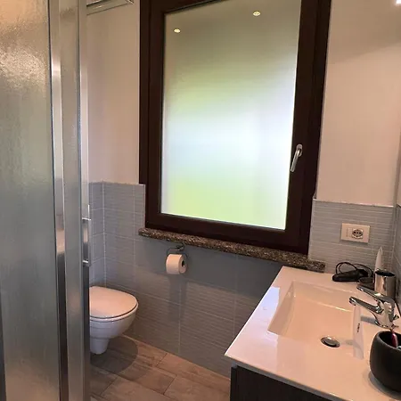 アパート The Music Of The - Front With Three Bedrooms *